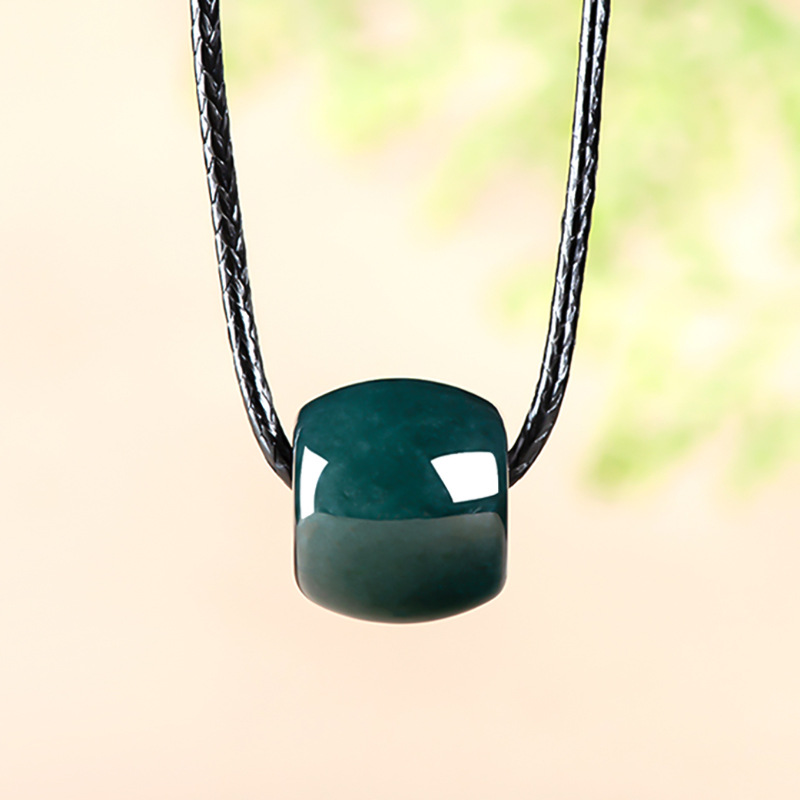 Jewelry & Watches Sp Z Oo Janów Lubelski - 천연 미얀마 에메랄드 딥 블루 워터