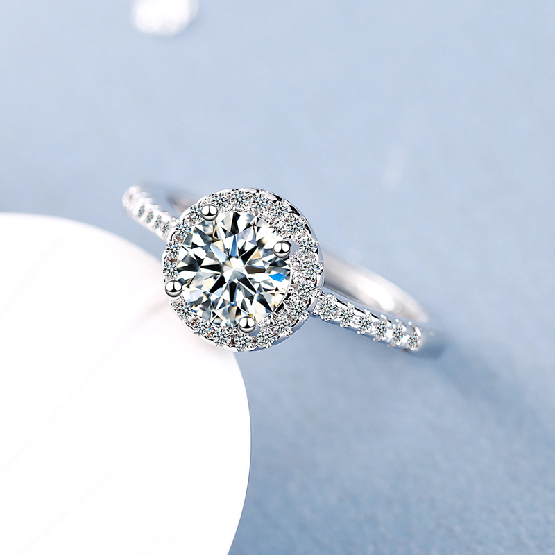새로운 925 스털링 실버 라운드 AAA 큐빅 지르코니 - Statement Cocktail Ring 리뷰 및 가격
