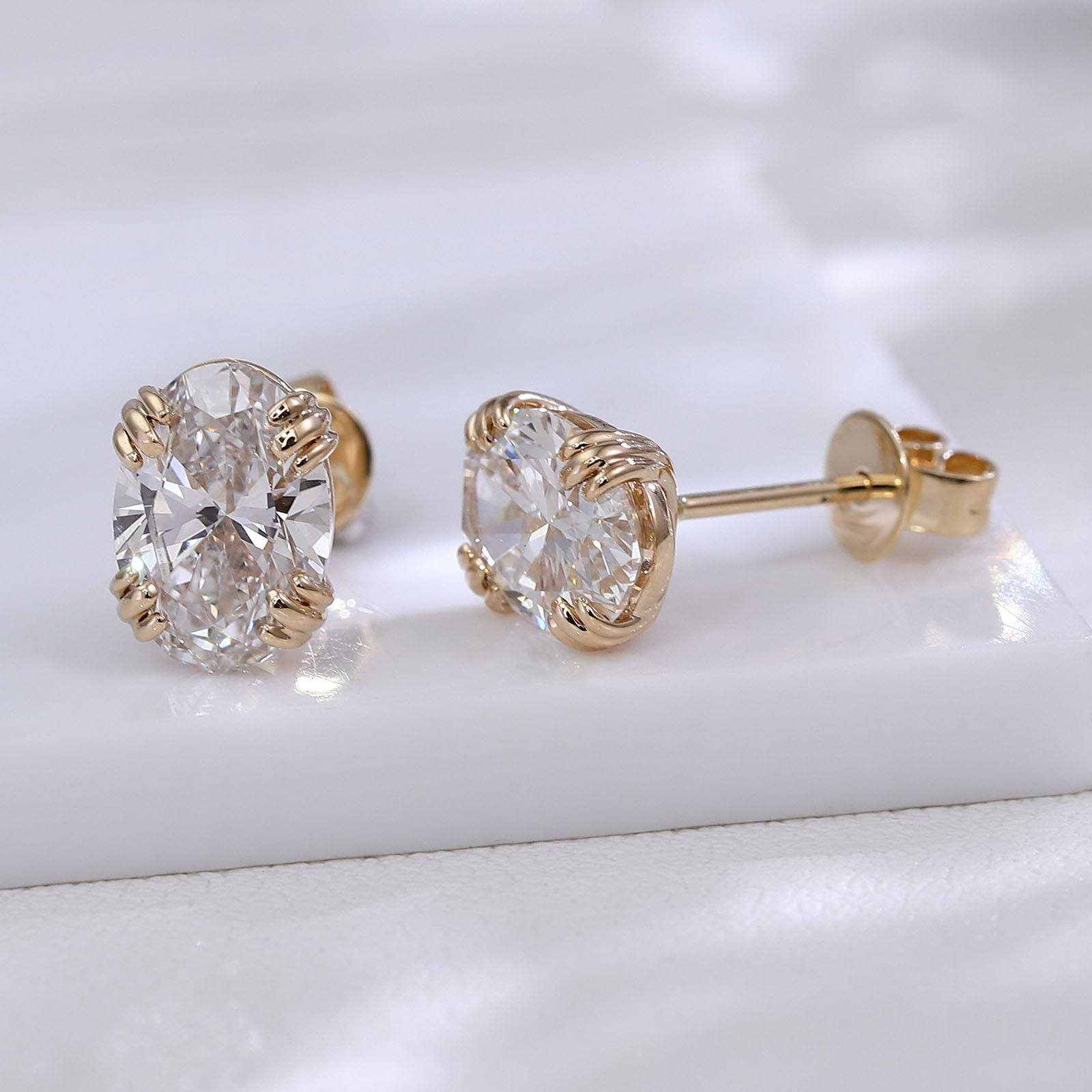 프로방스 럭셔리 오벌컷 귀걸이 10K 골드 2캐럿 IG - Diamond Stud Earrings 리뷰 및 가격
