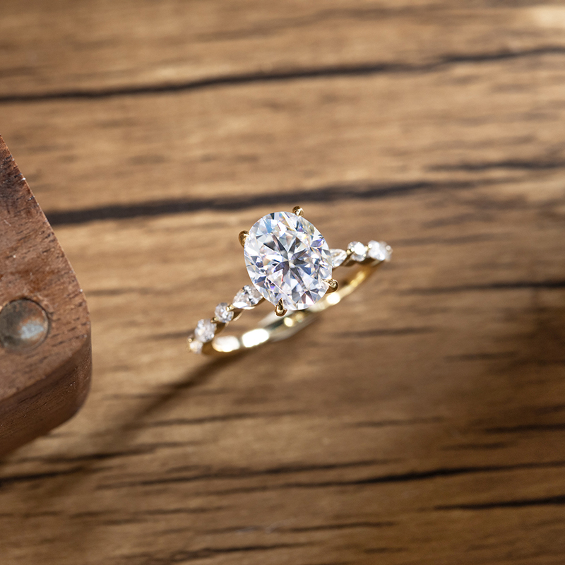 우아한 타원형 모양의 1ct 2ct 3ct Moissa - Statement Cocktail Ring 리뷰 및 가격